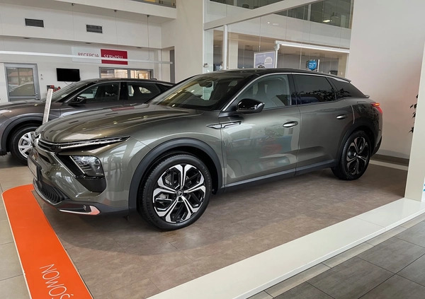 Citroen C5X cena 191900 przebieg: 3, rok produkcji 2022 z Błonie małe 56